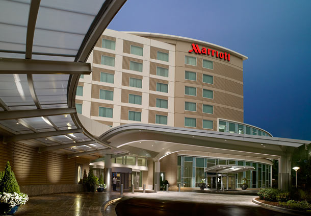 HD_Investment_MarriottGatewayEntrance